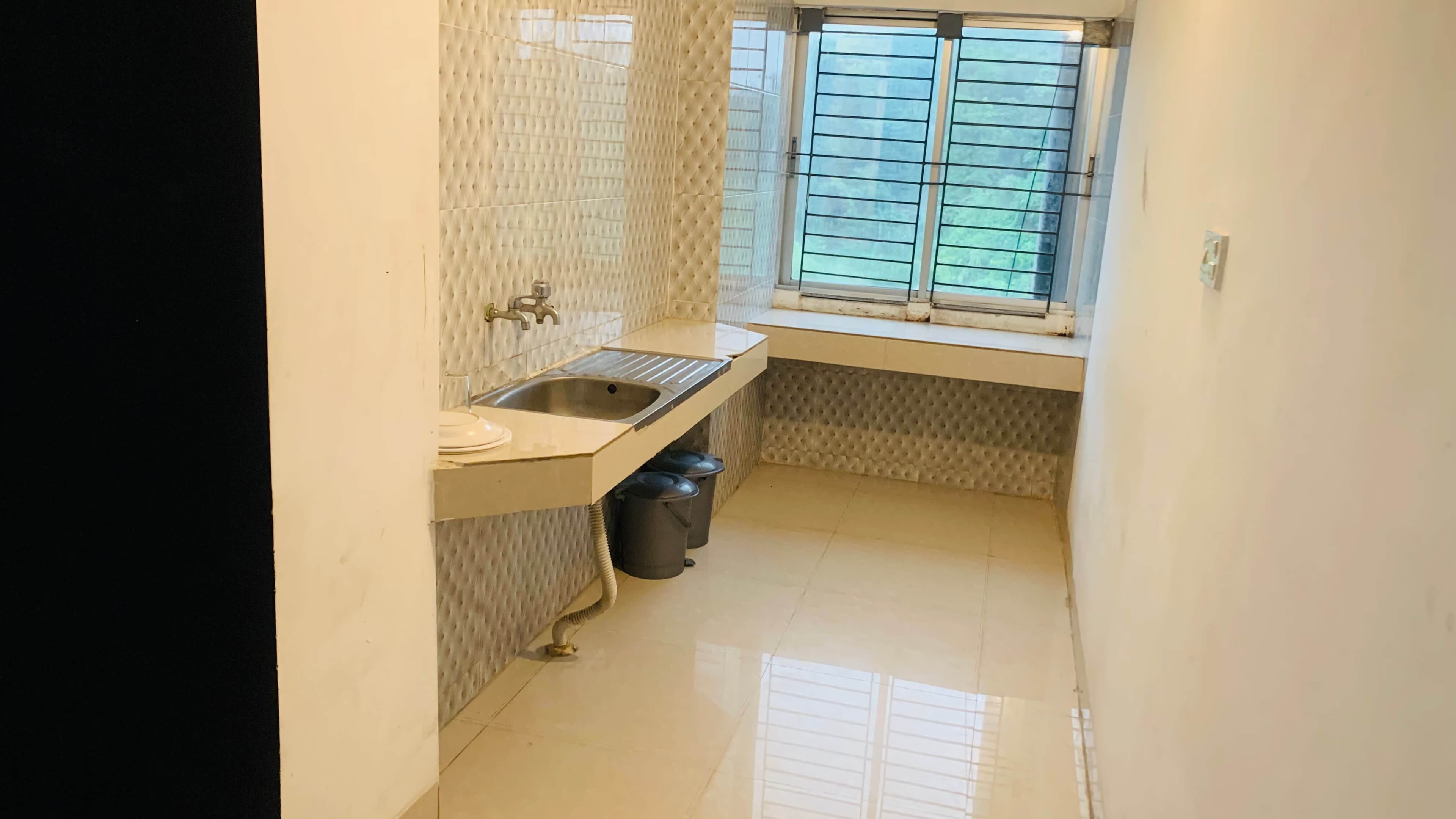 Hyperion Bay-Queen Hotel Cox'sBazar